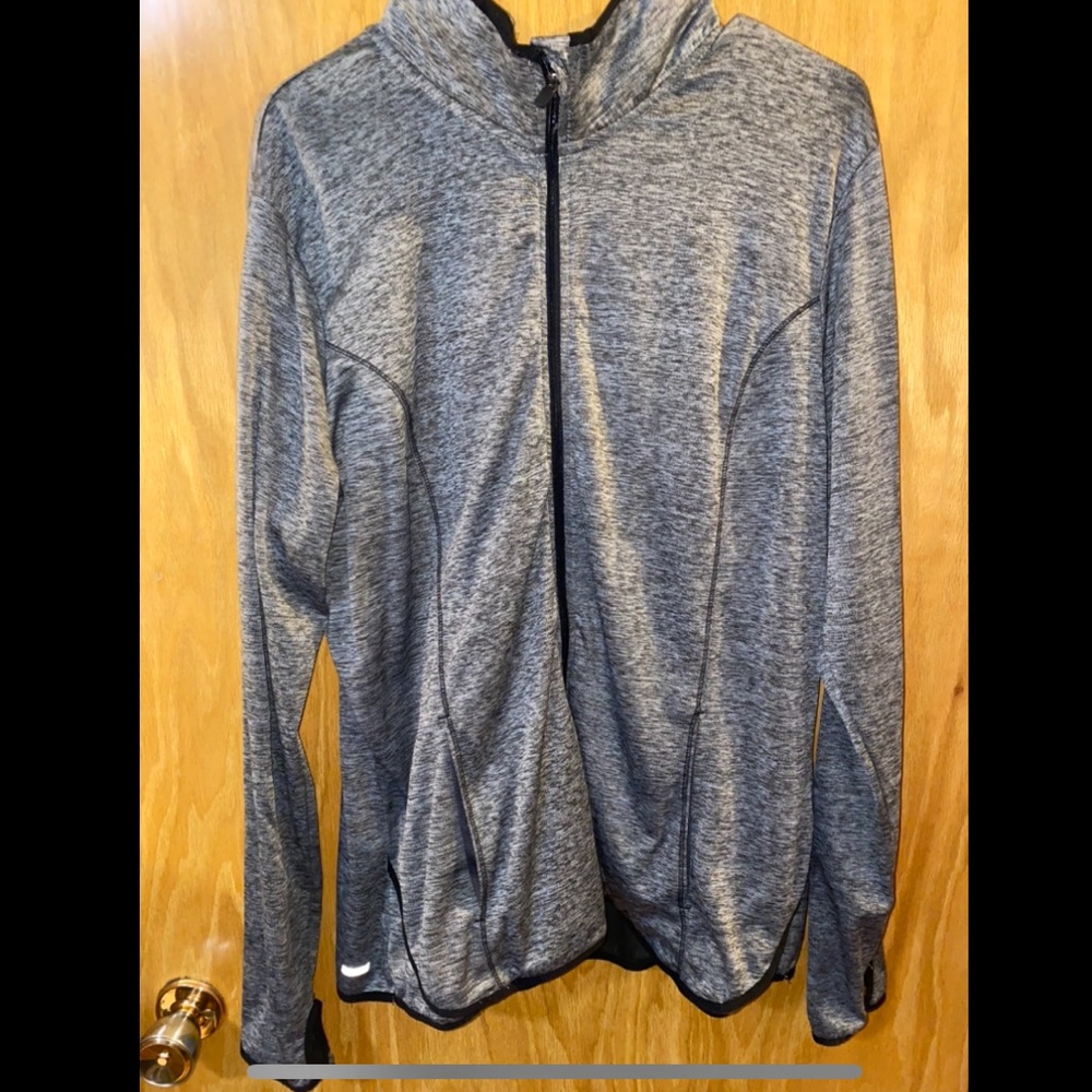 Zip Up Top - Athletic Style